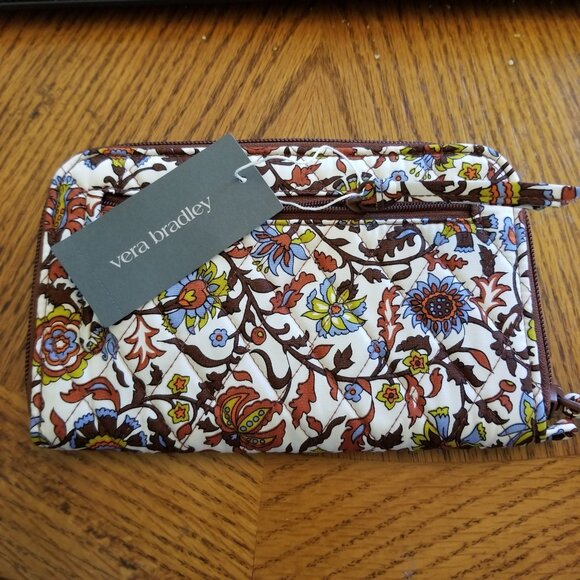NWT! Classic Vera Bradley Floral Quilted Wallet Purse w/Tab and Zipper Closure - Picture 1 of 10